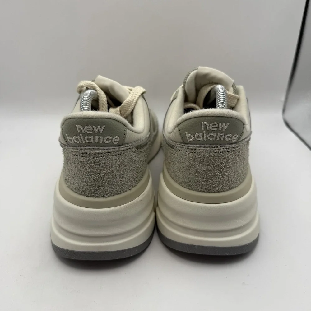 New Balance Men's 997R Casual Size 8 Green Beige |U997REF| Sneaker Shoe